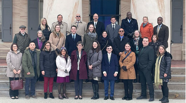 The group paused for a photo on the steps of Arlington House.
Bottom row L to R: Amy Bowers, Chien Chen, Erin Spaniol, Dr. Susan Kirsh, Dr. Carolyn Clancy, Dr. Rachel Ramoni, Dr. Masood Khan, Blaine Fitzgerald, Matthew Davio, Dr. Holly Krull
Middle row L to R: Dr. Robert O'Brien, Dr. Wendy Tenhula, Dr. Amelia Schlak, Dr. Alex Meredith, Dr. Maren Loe, Joy Langston, Dr. Grant Huang, Dr. Victoria Davey, Pauline Cilladi-Rehrer
Top row L to R: Amanda Garcia, Dr. Christopher Bever, Marc Wynne, Bruce Friedland, David Bartlinski, Eric Enone, Eva-Marie Austin, Ubon Mendie
