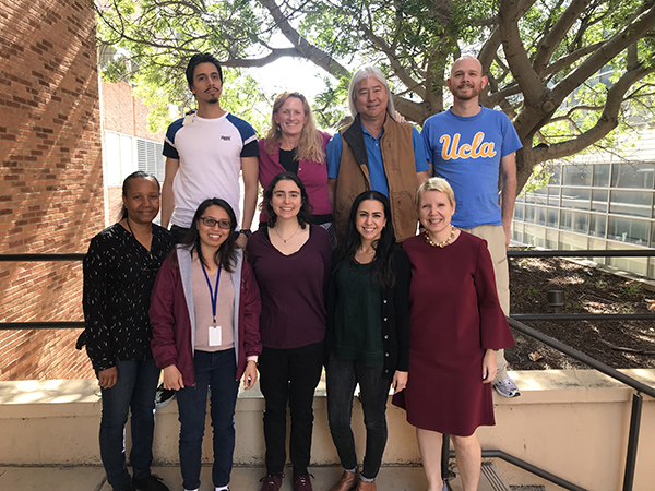 The CoachToFit Team (Top Row) Wren Reynolds, Rose Rocchio, Ed Sakabu, Keith Rozett, (Bottom Row) Jackie Lewis, Cathy Trance, Lauren Cullen, Rebecca Oberman, Amy Cohen.